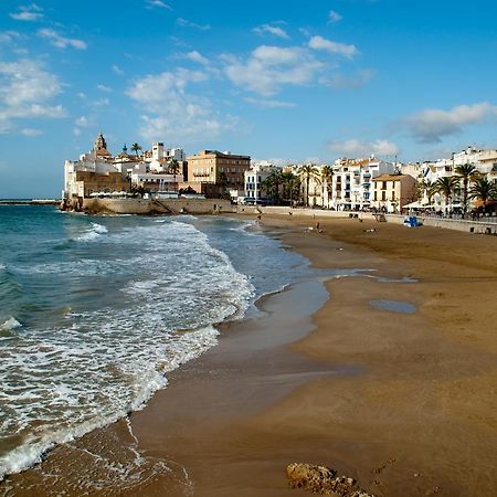 Sitges Beach Hostel Exterior photo
