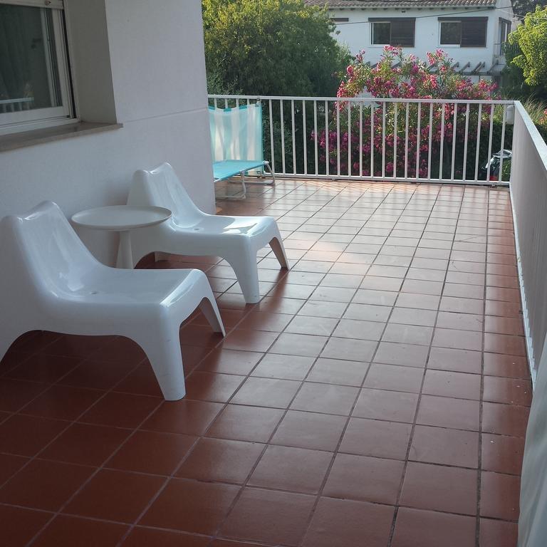 Sitges Beach Hostel Exterior photo