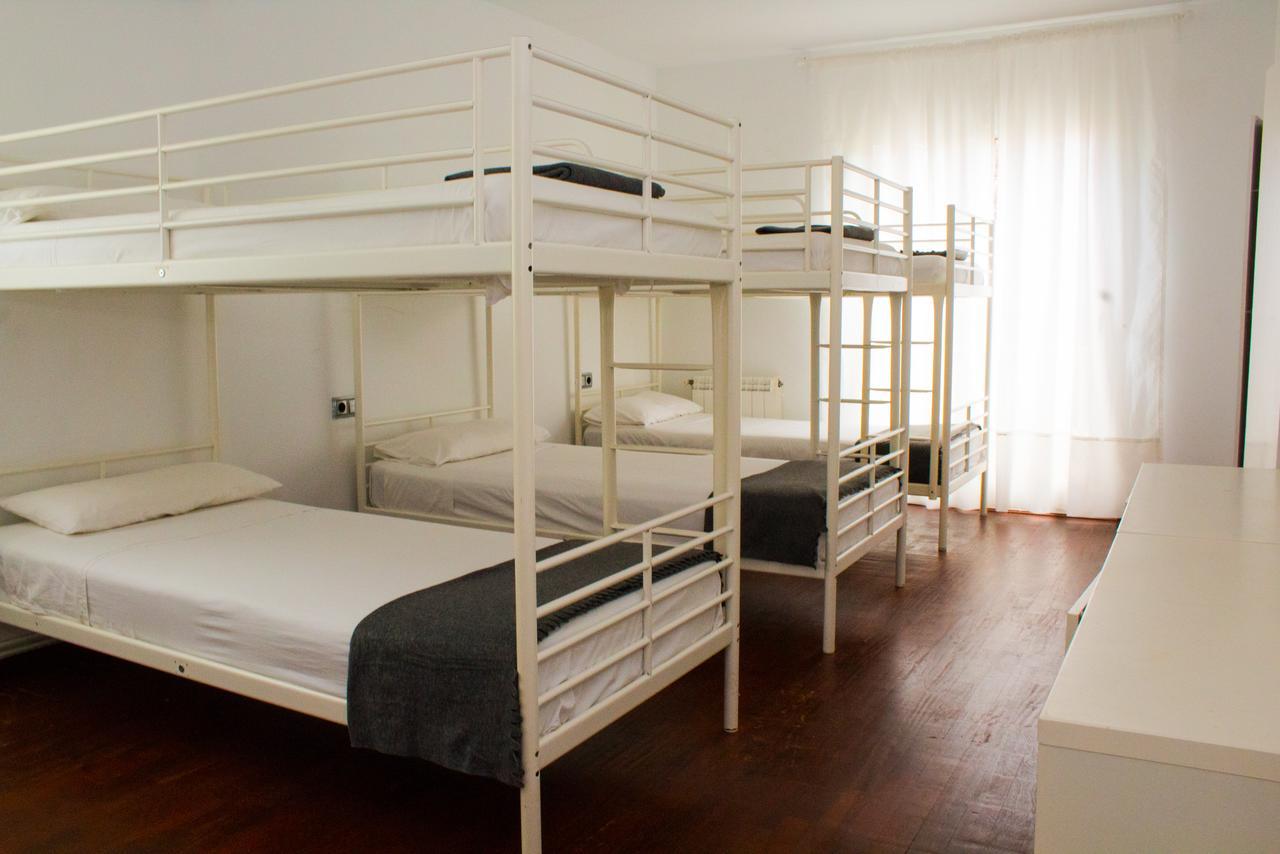 Sitges Beach Hostel Exterior photo