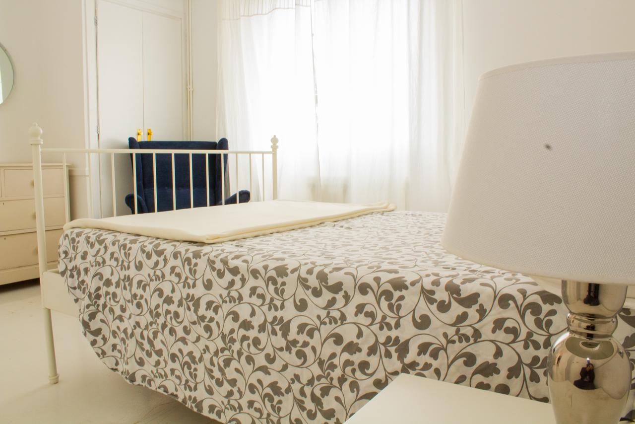 Sitges Beach Hostel Exterior photo