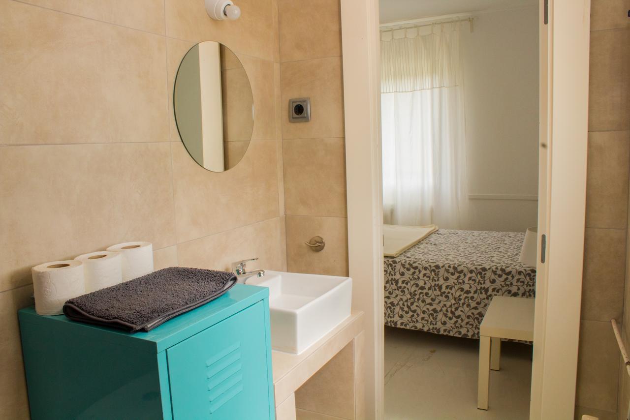 Sitges Beach Hostel Exterior photo